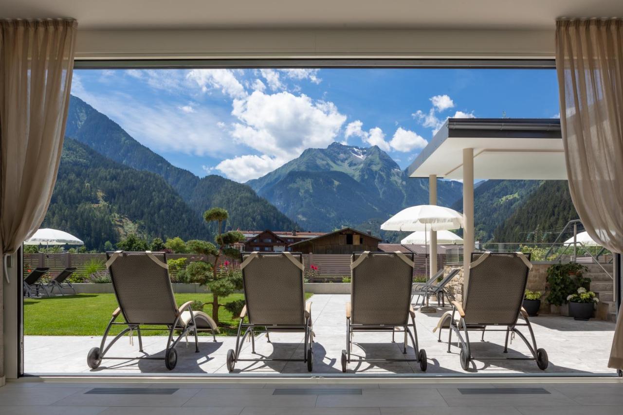 Hotel St. Georg Майрхофен Экстерьер фото