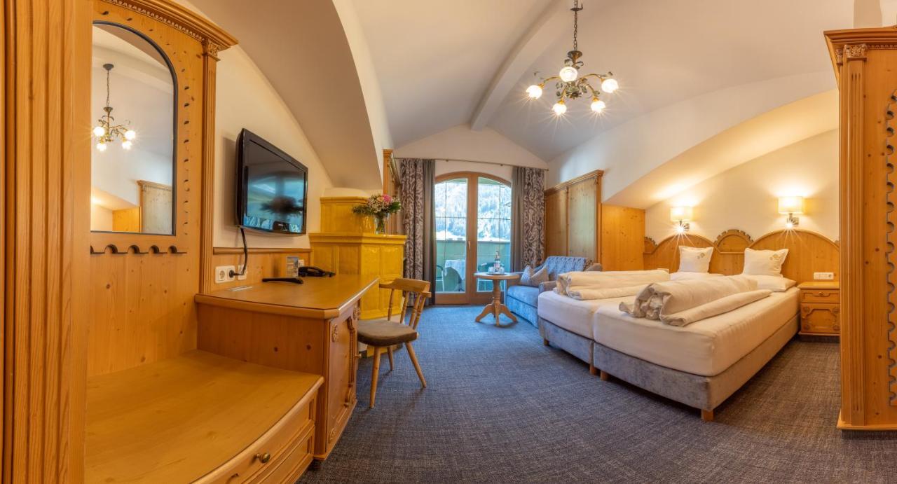 Hotel St. Georg Майрхофен Экстерьер фото