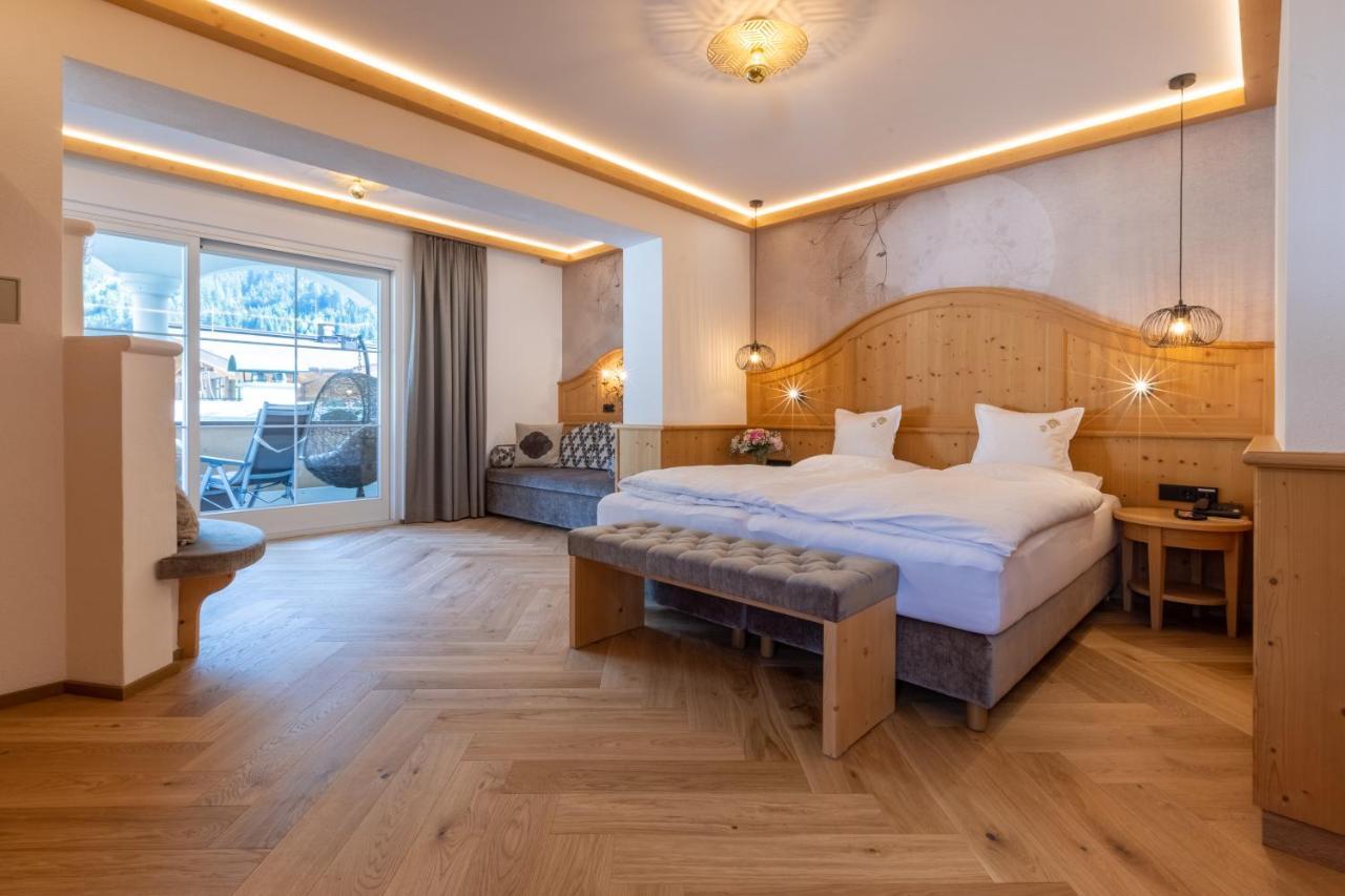 Hotel St. Georg Майрхофен Экстерьер фото