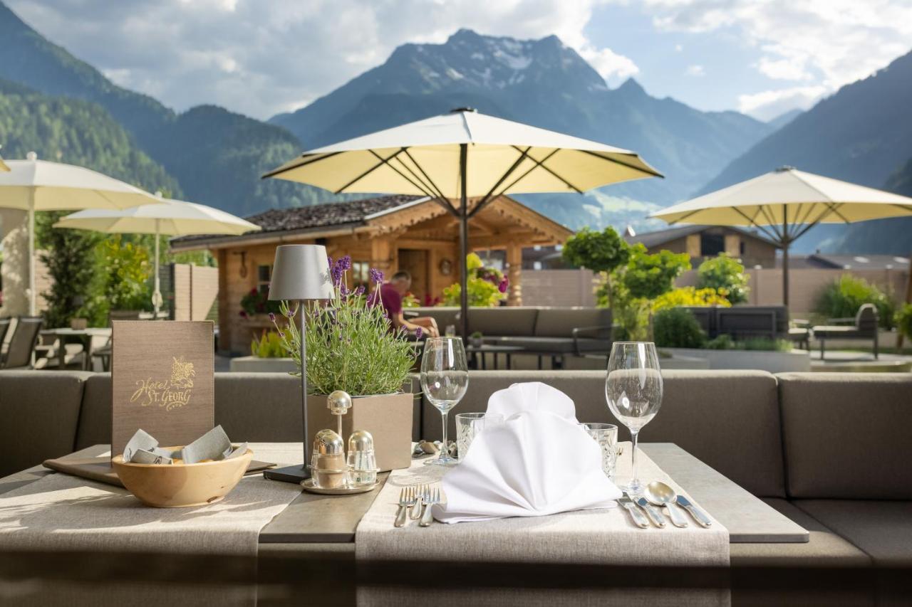 Hotel St. Georg Майрхофен Экстерьер фото