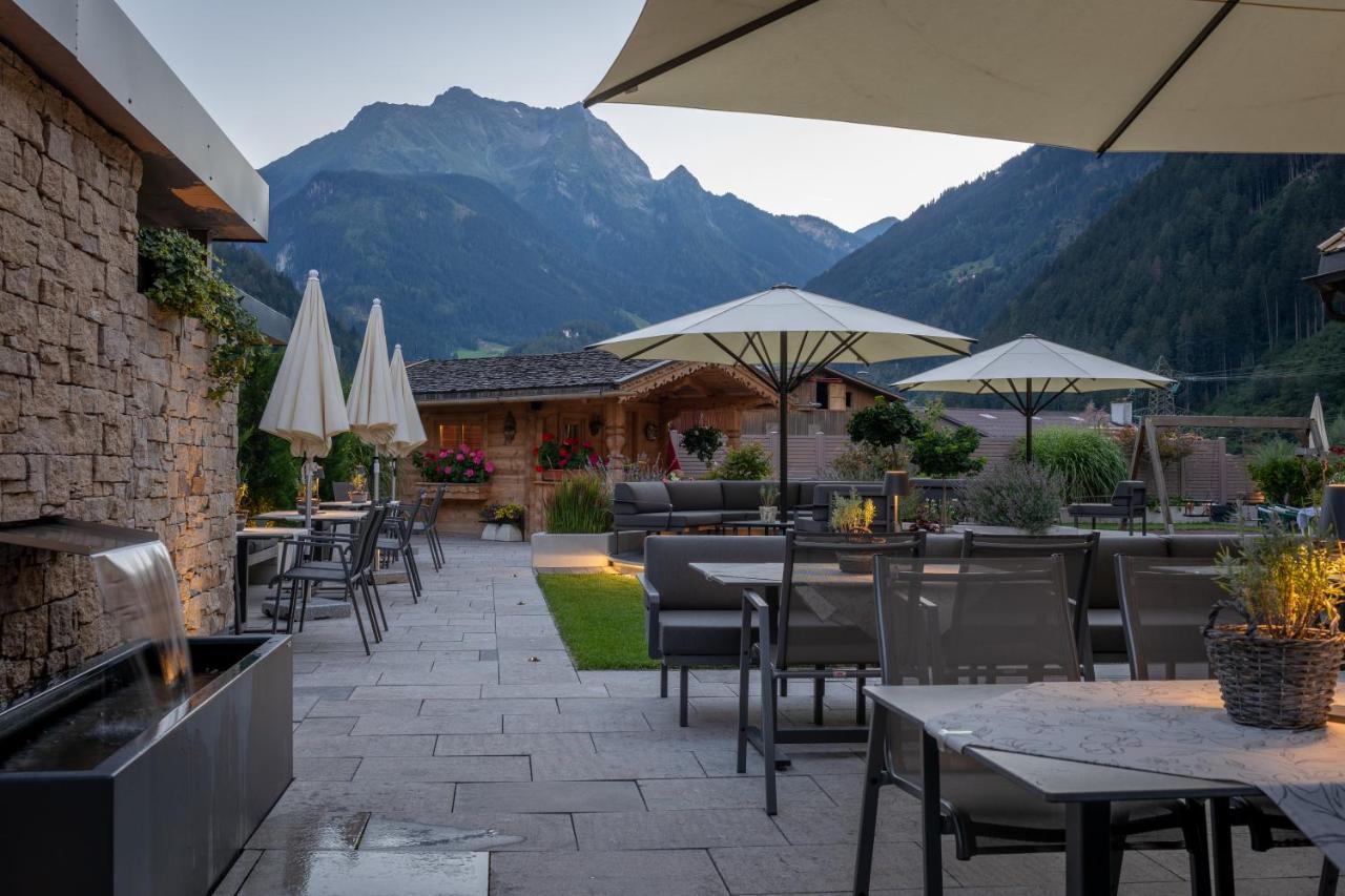 Hotel St. Georg Майрхофен Экстерьер фото