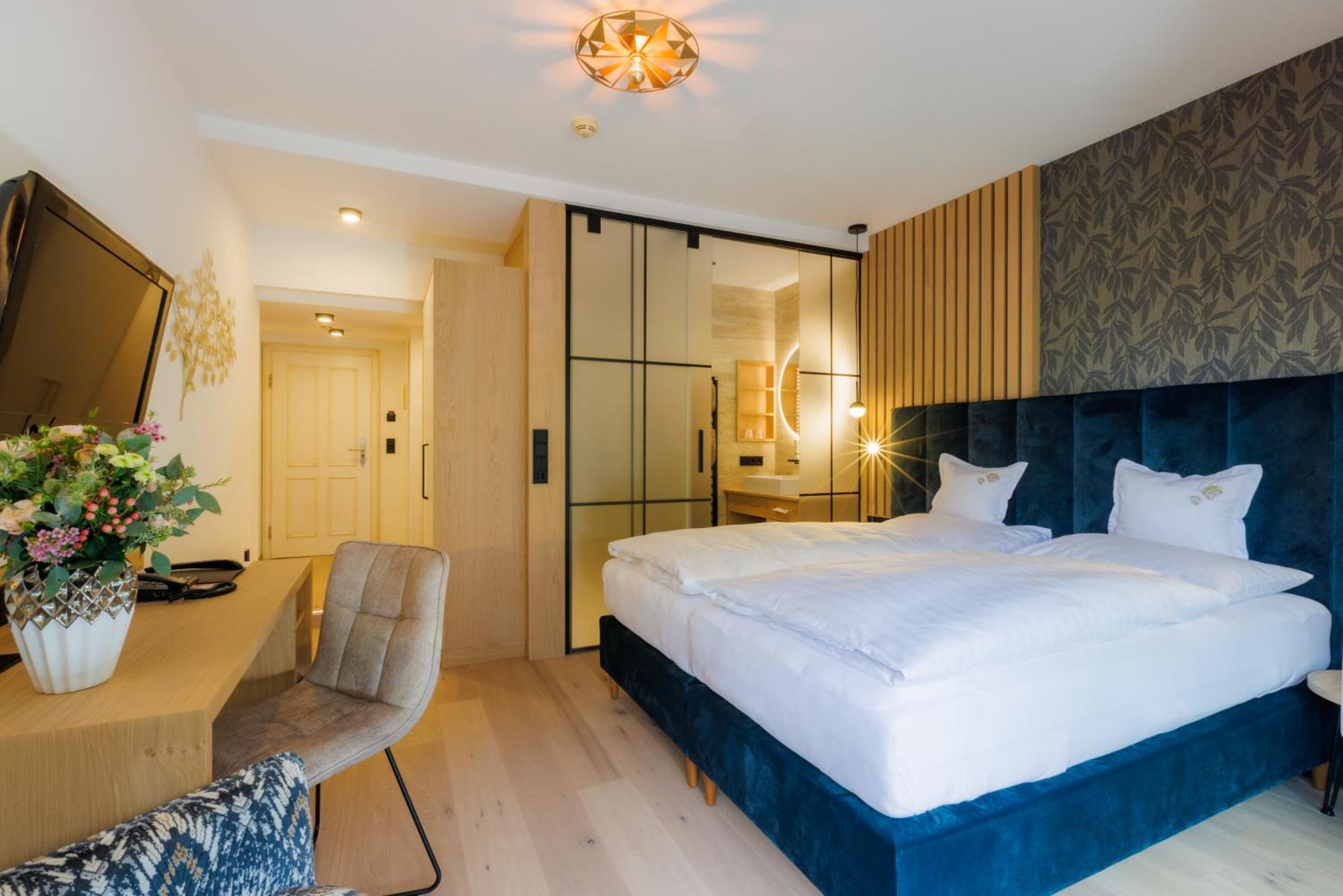 Hotel St. Georg Майрхофен Экстерьер фото