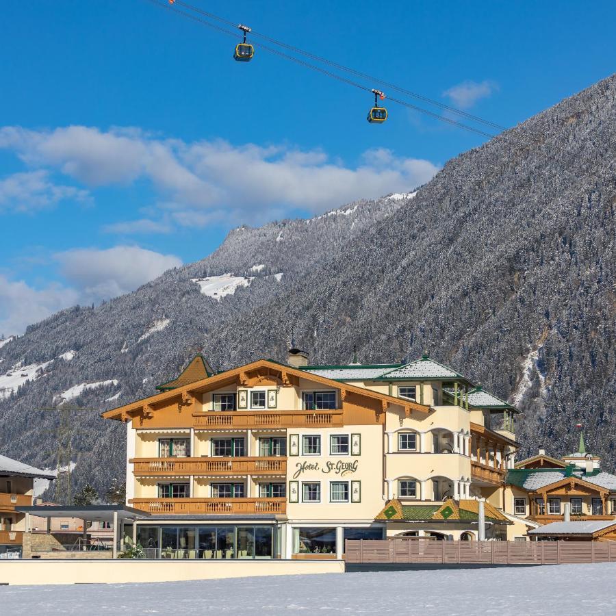 Hotel St. Georg Майрхофен Экстерьер фото
